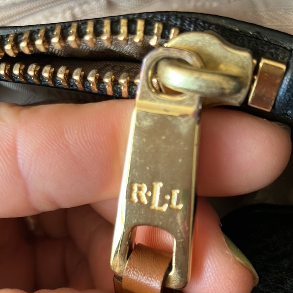 RALPH LAUREN GENUINE LEATHER SHOULDER BAG - Picture 15 of 17